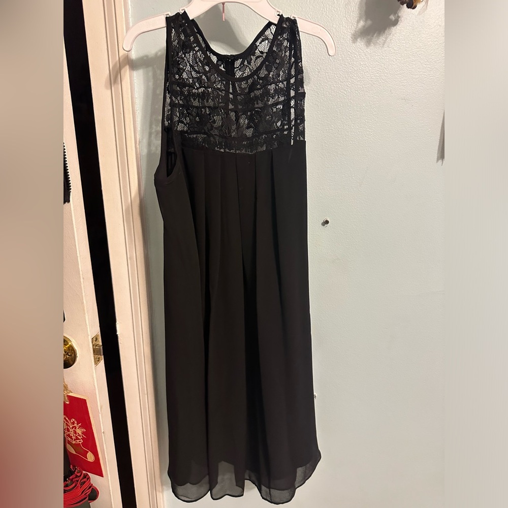 children’s dress xxs black dress with lace. never worn.